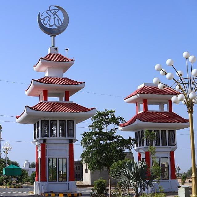 Japanese-inspired entrance towers at Japan Citi Bahawalpur